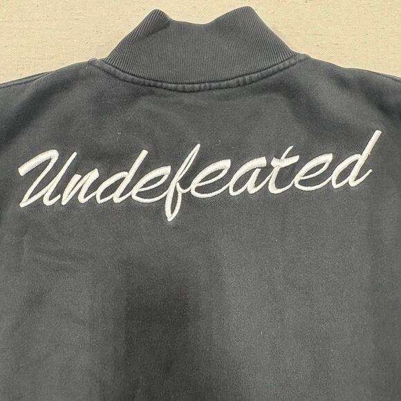 Undefeated Varsity Bomber Jacket Mens Medium Snap Button Embroidered VTG y2k 90s - Picture 3 of 7
